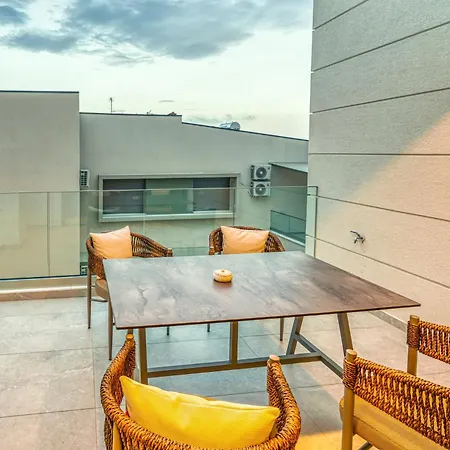 Ammos-villas شقة نيكيتي
